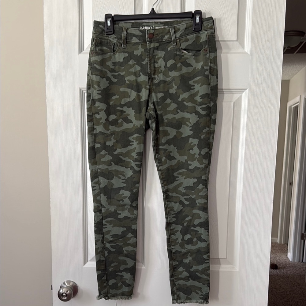 Old Navy Camouflage Skinny Jeans